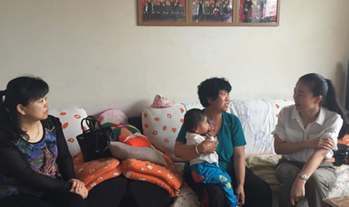 ���ʼ����һǰϦ�߷�ο�ʰ���������ѵ�Ա