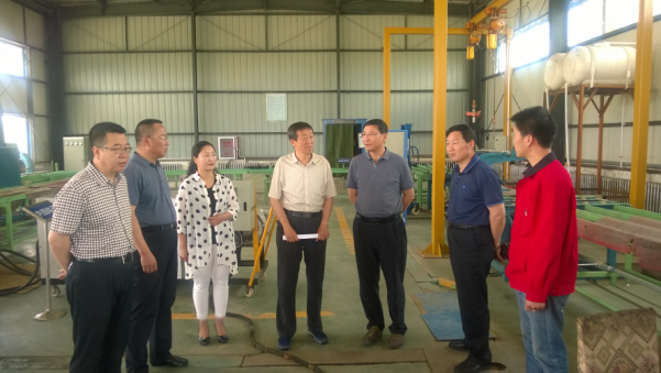 �������ʼ�ֵ����Ա����һ�е�����...