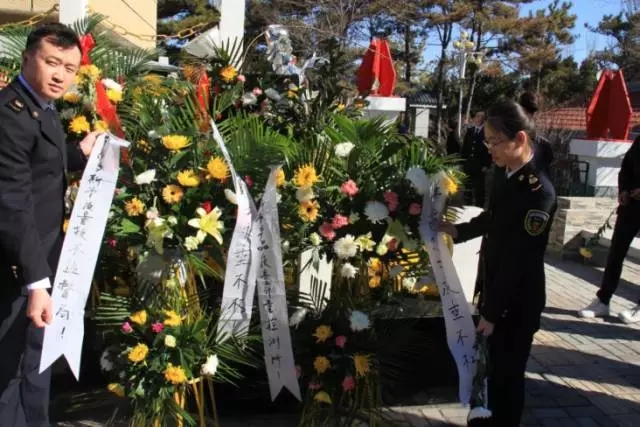 ���ʼ�ֿ�չ��������Ӣ��?����������